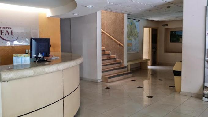 Hotel Montreal เลออน ภายนอก รูปภาพ